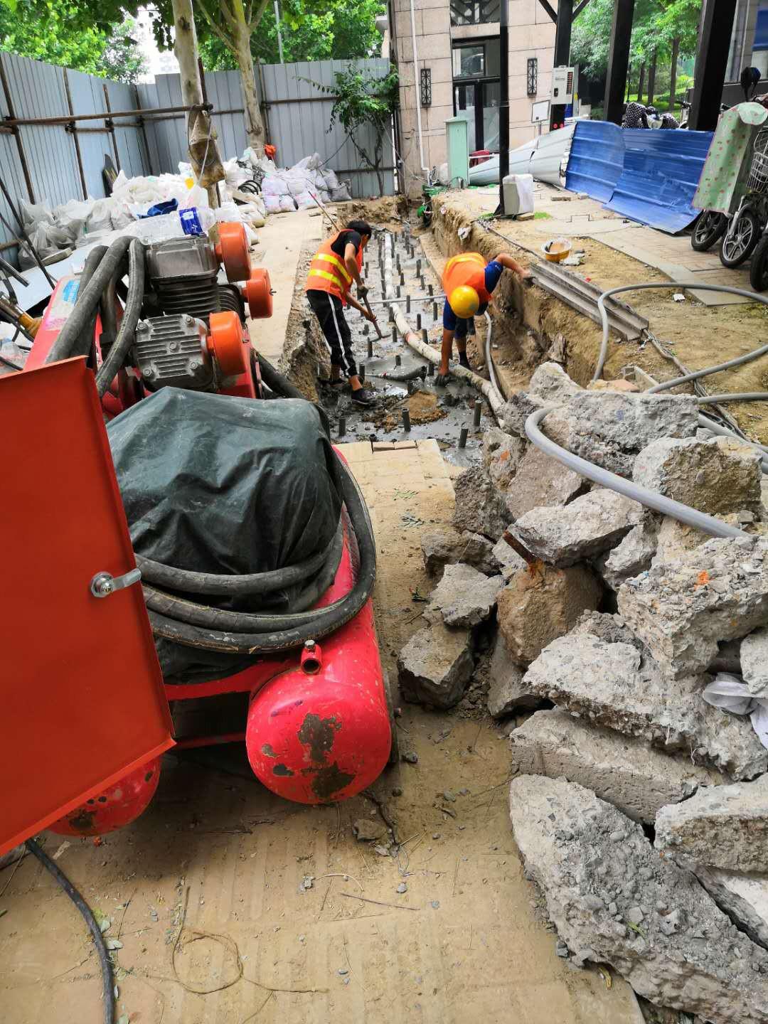 龙湾镇地基加固解决房子的地基下沉问题